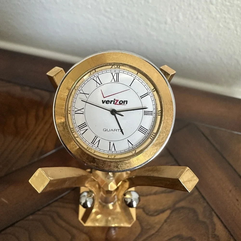 Vintage Verizon Brass Pedestal Quartz Clock 7 Inch MCM Atomic‎ Style Gold Rare